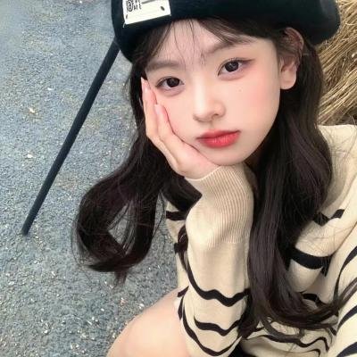 他不爱后，两个青梅后悔哭了